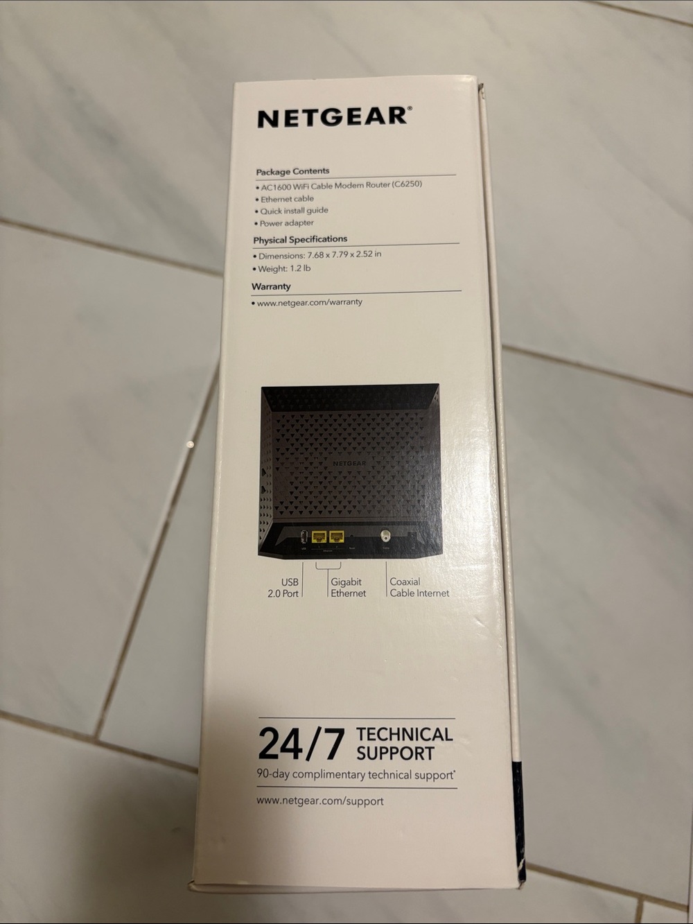 NETGEAR AC1600 WiFi Cable Modem Router - Picture 4 of 6